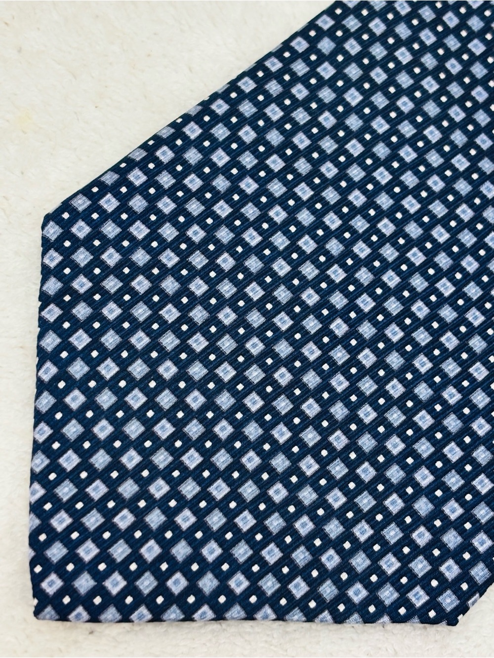 Brand New Stylish Tie By Mallory & Church - Tie Width Is 4 Inches